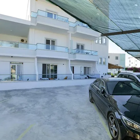 Enxhi Guest house *