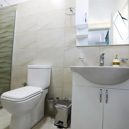 Guest house Enxhi