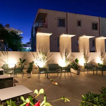 ゲストハウス Enxhi 3*