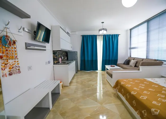 ゲストハウス Enxhi